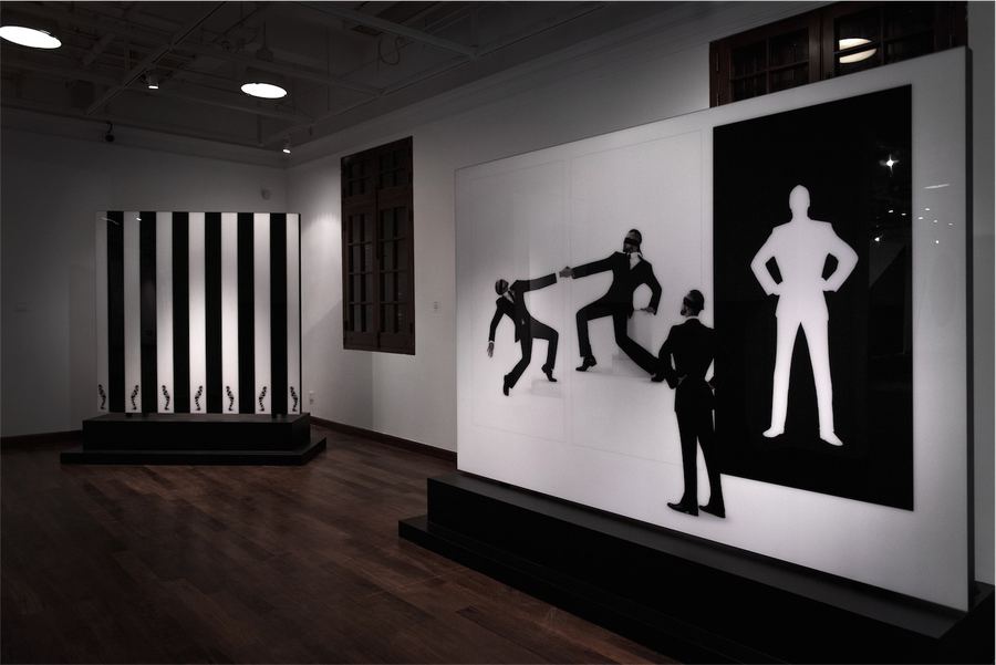 SINAN MANSION - SHANGHAI, CHINA — « A SMALL MAN IN A BIG WORLD »